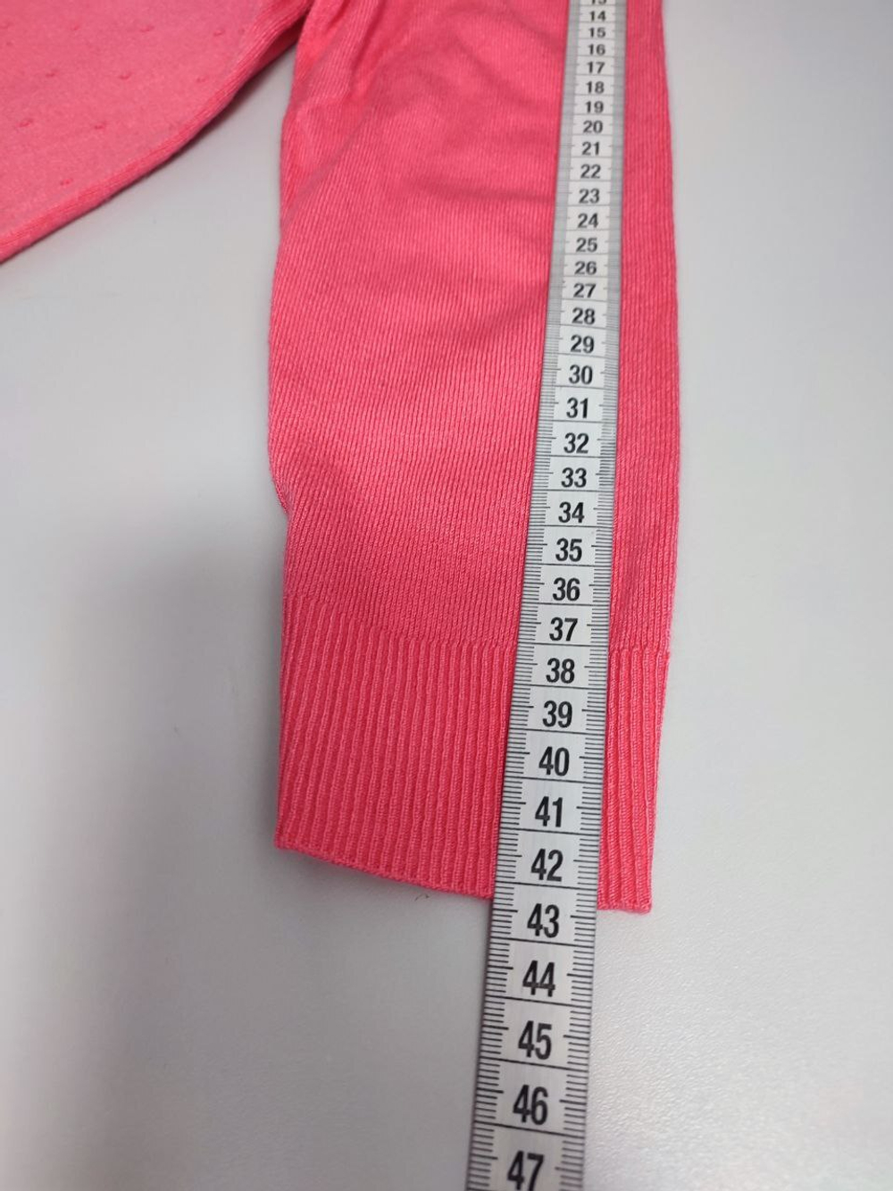 Кофта O'stin нежного цвета 44 размер