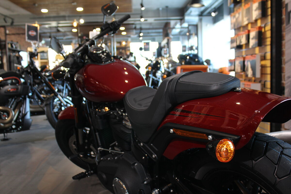 Fat Bob 114 (Fxfbs), Softail, Harley-Davidson Stiletto Red 2020