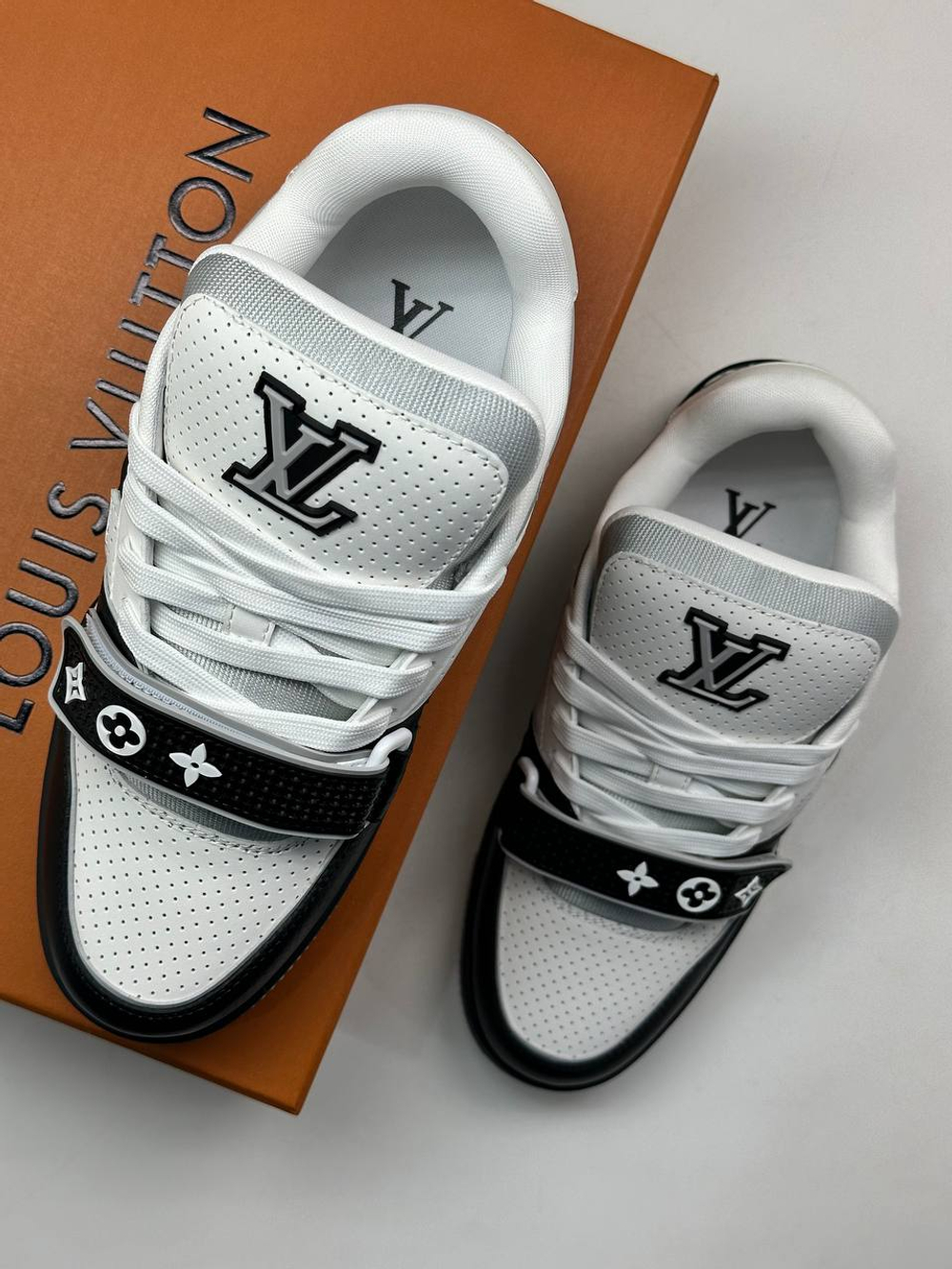 Кеды Louis Vuitton