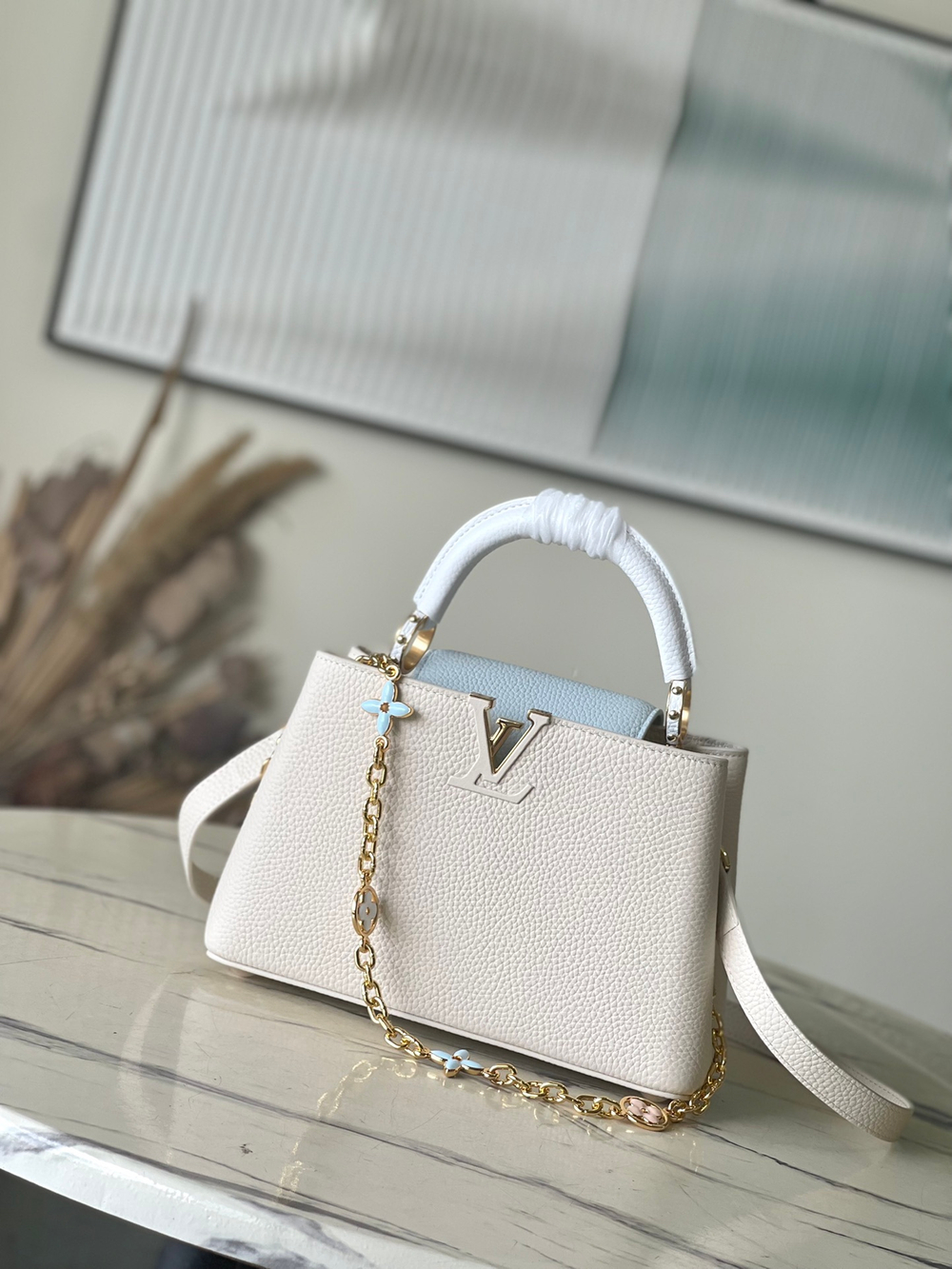 Louis Vuitton Capucines BB