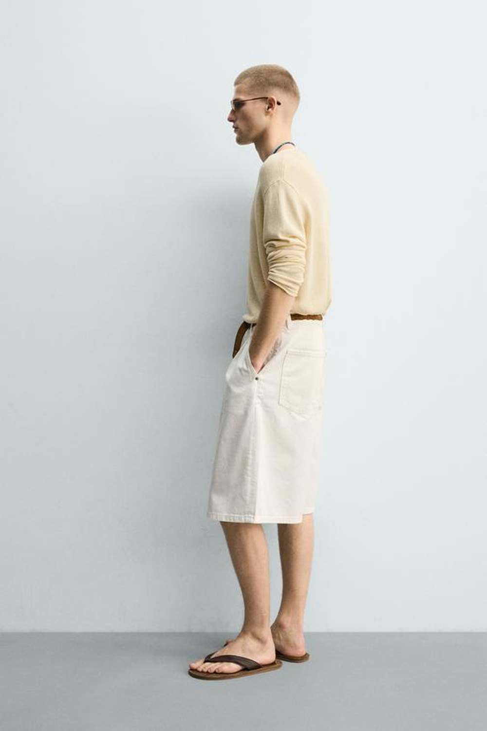 ZARA ШОРТЫ RELAXED FIT СО СКЛАДКАМИ, БЕЛЫЙ