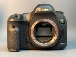 Canon EOS 5D Mark III