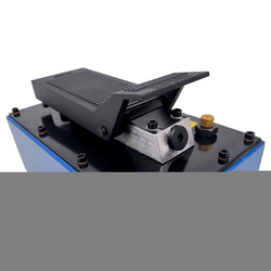 Насос пневмогидравлический 3.2л T08009P-2 AE&T