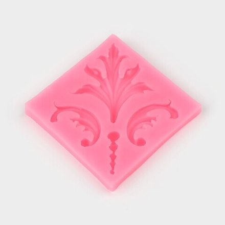 Молд для заливки «Завитки», силикон, 6.5×0.7 см