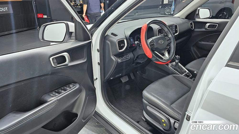 Hyundai Venue 1.6 Modern (06.2022)