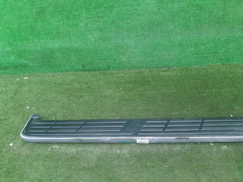 Накладка подножки правая Toyota Land Cruiser Prado (2009-н.в.)