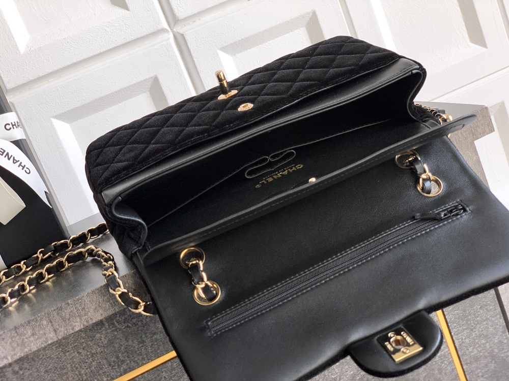Chanel Bag 25 cm