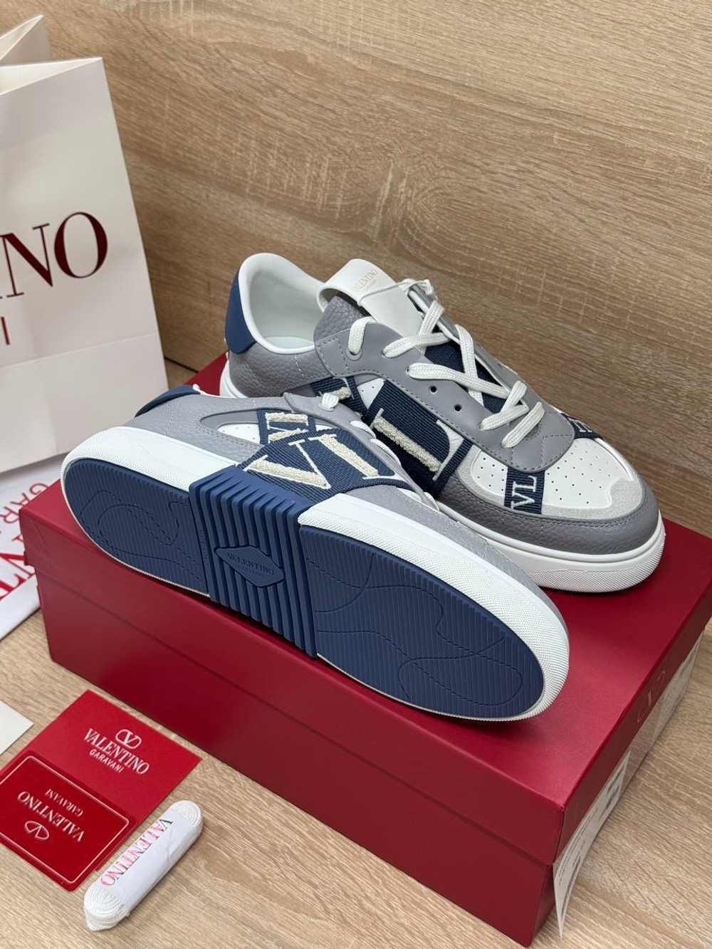 Кроссовки Louis Vuitton