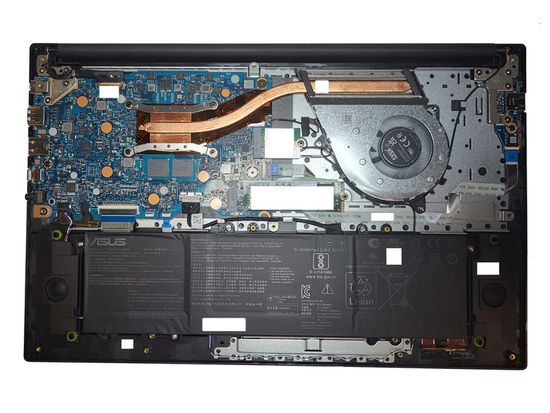 Ноутбук ASUS VivoBook Go 15 OLED E1504FA-L1285 (90NB0ZR2-M00L70) 15.6" Ryzen 5 7520U Radeon Graphics SSD 512ГБ ОЗУ 8ГБ Без ОС Черный