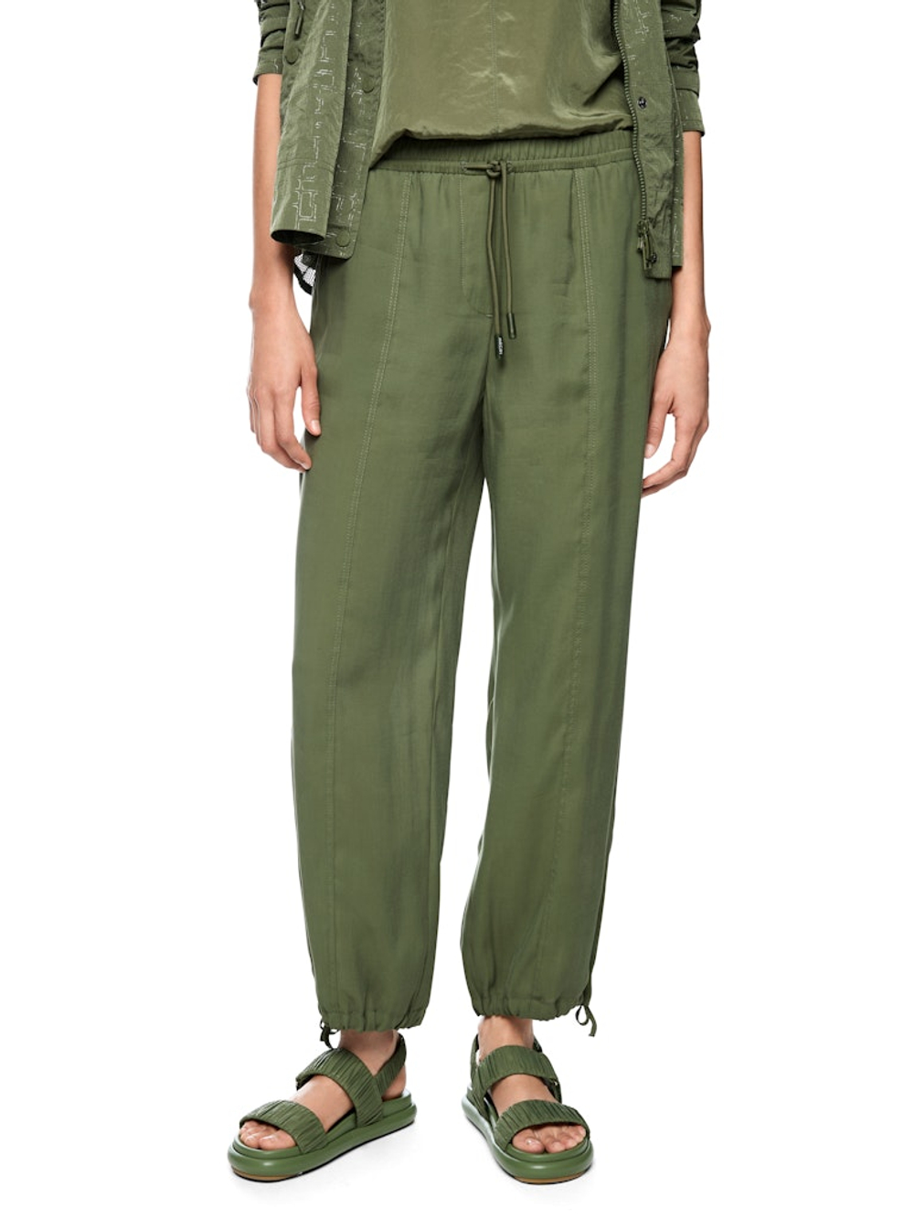 Marc-Cain-Sp_FrühjahrSommer-2026_574_AS-81.63-W61_7