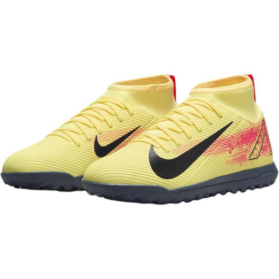 Кроссовки NIKE Mercurial Superfly 10 Детские бутсы среднего размера, выполненные из натуральной кожи.
