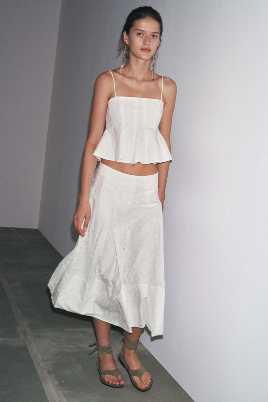 ZARA ТОП ГОДЕ С ВЫШИВКОЙ — ZW COLLECTION, БЕЛЫЙ