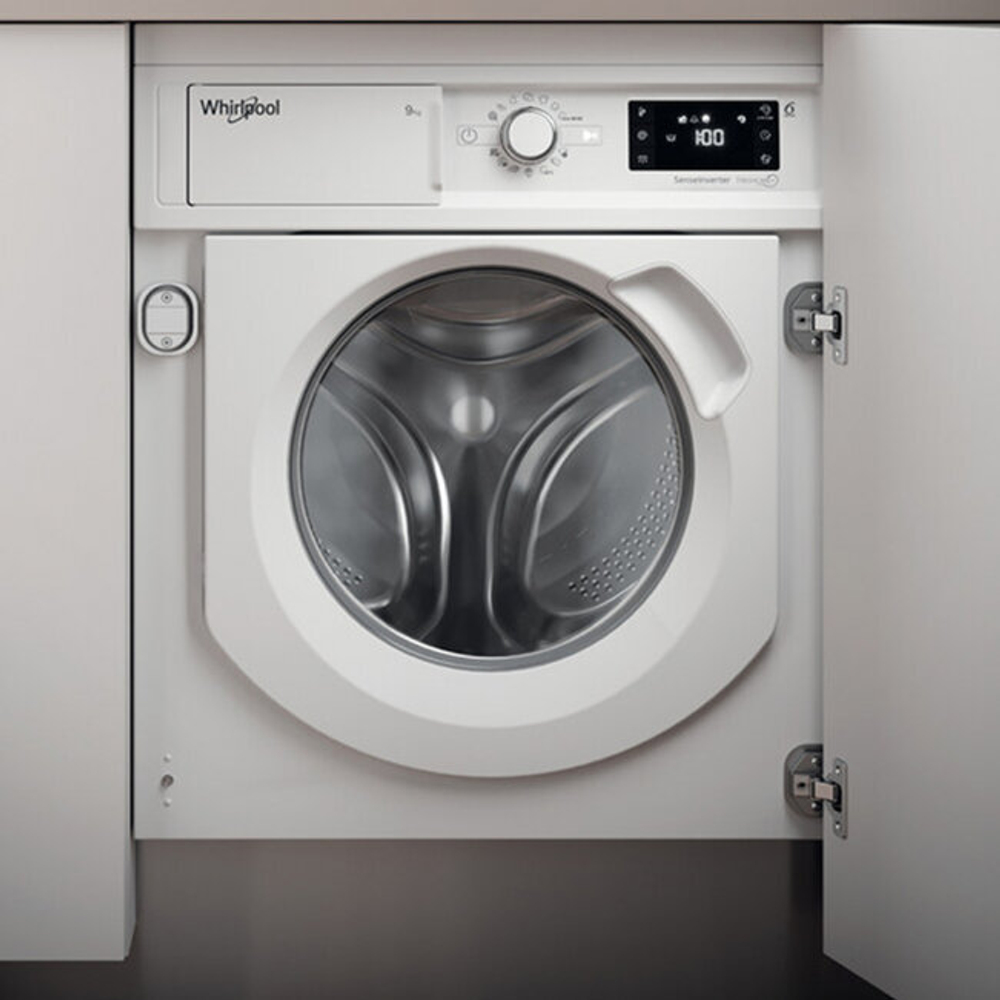 Встраиваемая стиральная машина Whirlpool BI WMWG 91484E