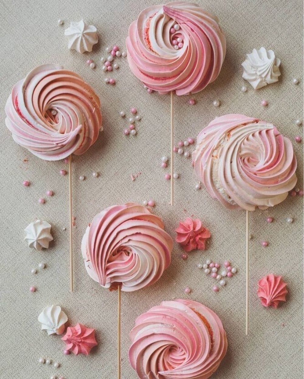 Безе ванильное на палочке 13 шт.