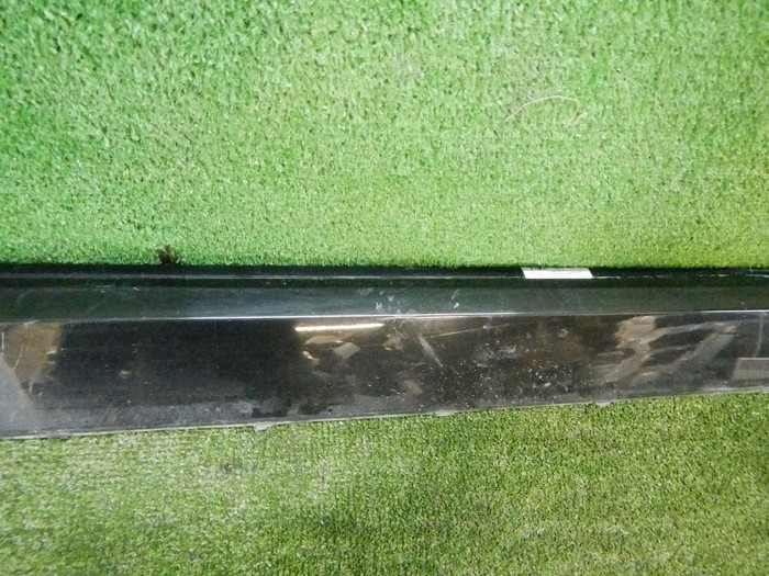 Накладка порога правая Audi A8 4 D5 (2017-н.в.)