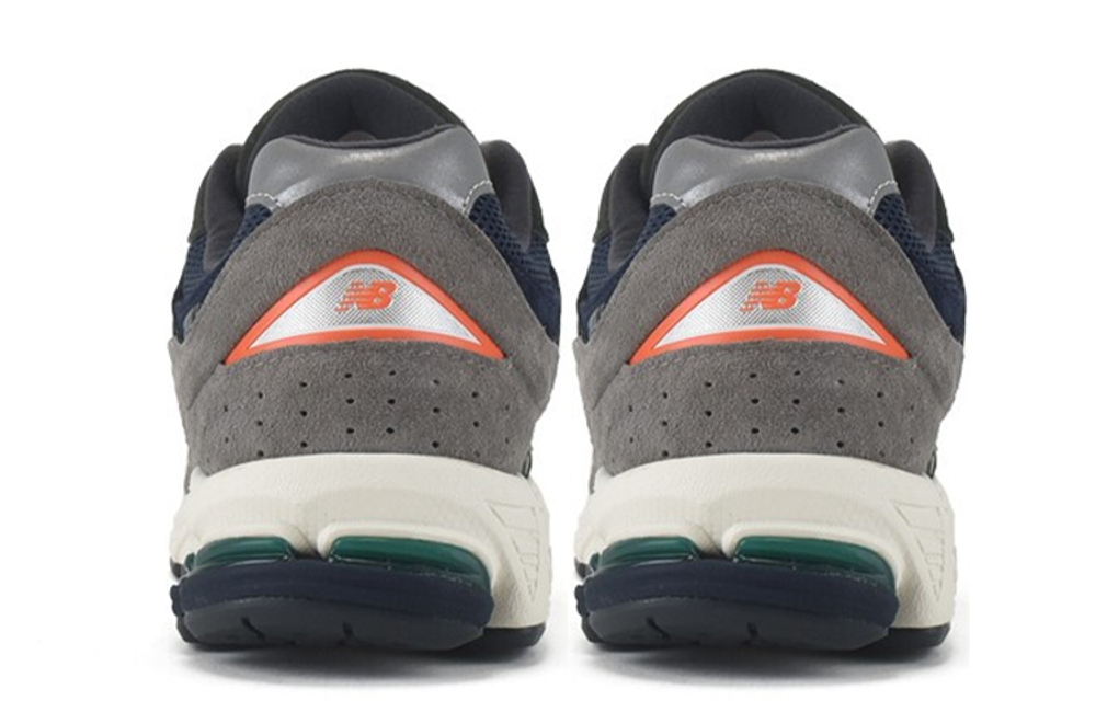 Кроссовки New Balance Nb 2002R D