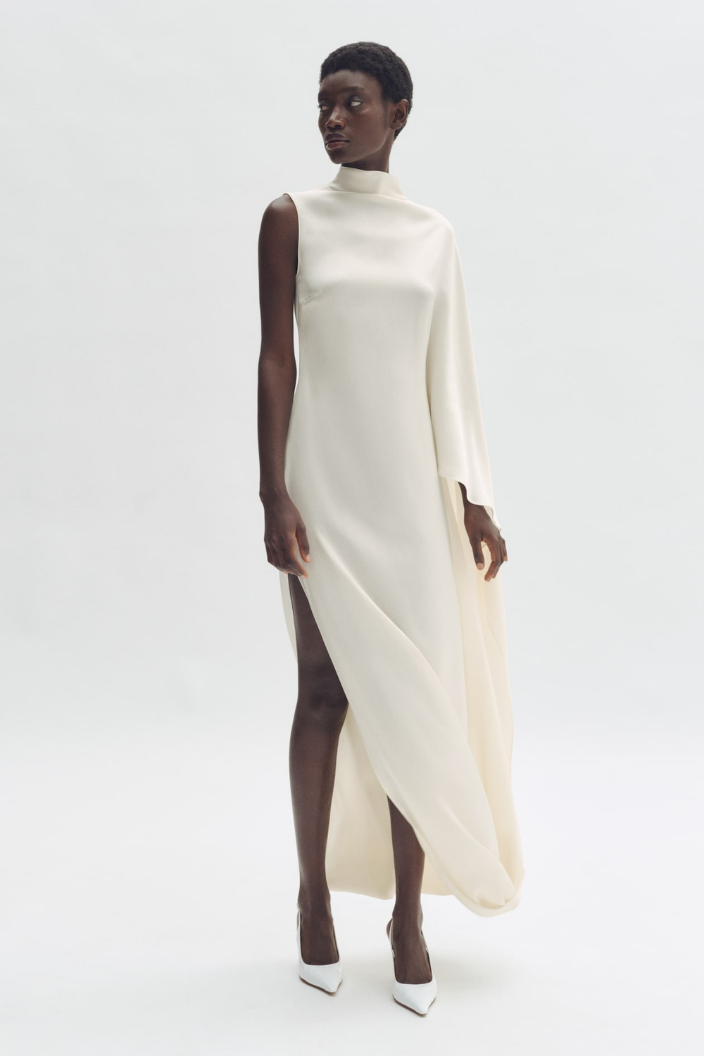 H&M - Stella McCartney Атласное платье-накидка, кремовый
