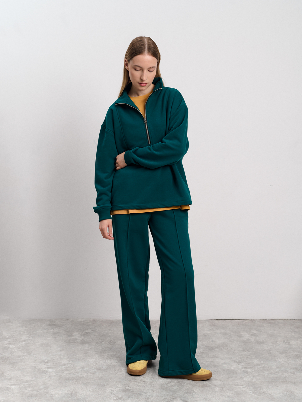 Костюм женский трикотажный "Волна" малахит