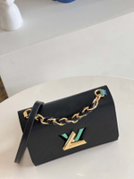 Louis Vuitton Twist MM