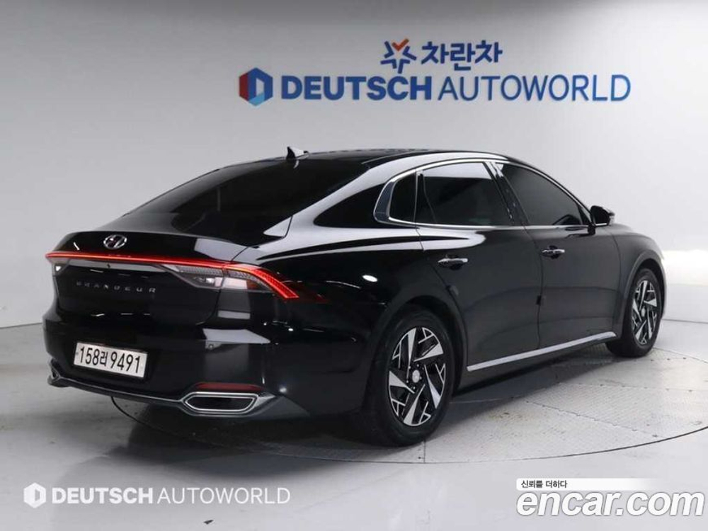 Hyundai The New Grandeur (Azera) IG Hybrid Premium Choice (07.2021)