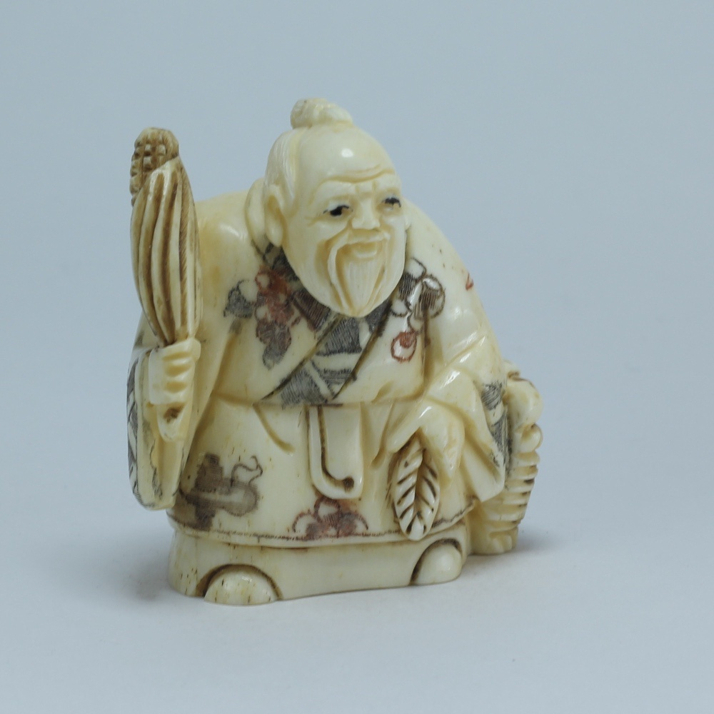 Эксклюзивная нэцкэ Монах с кукурузой и корзиной овощей