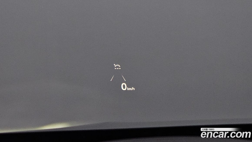 Kia K7 (Cadenza) Premier Hybrid Signatures (04.2020)