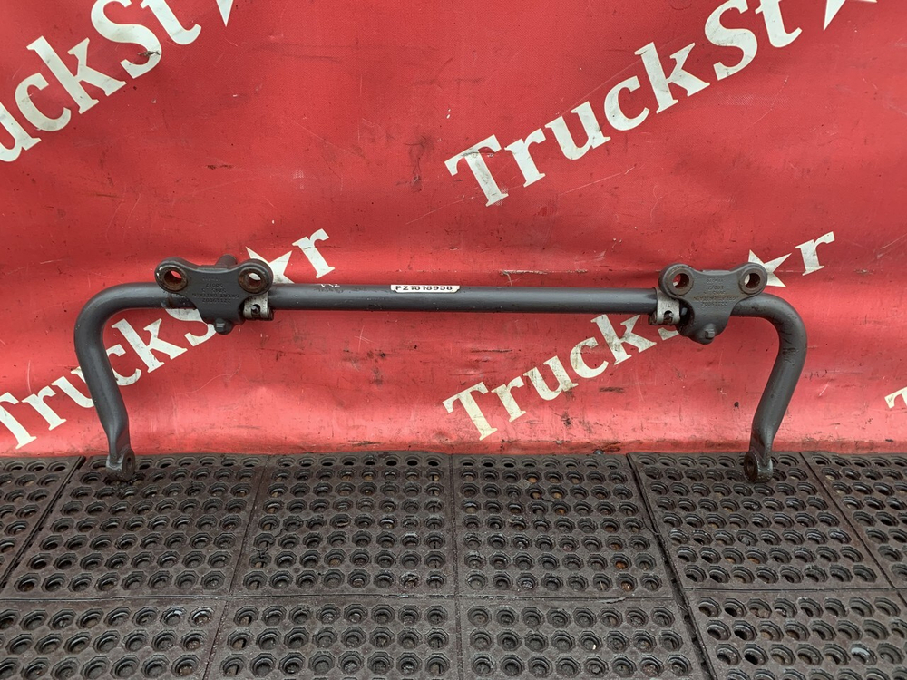 Стабилизатор передний 2017г