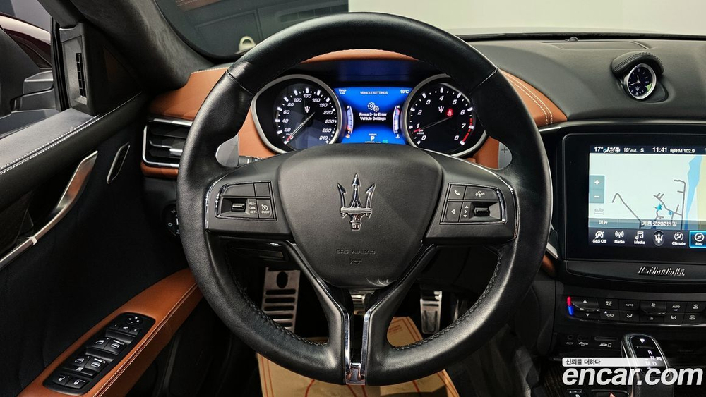 Maserati Ghibli 3.0 GranLusso (12.2020)