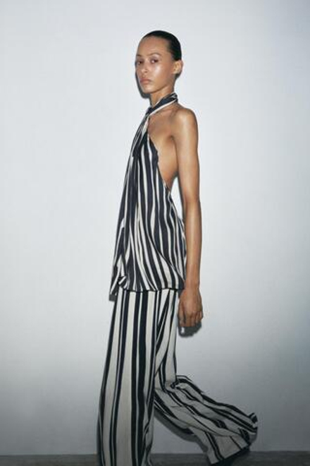 ZARA ТОП ПОЛОСКУ С ГОРЛОВИНОЙ ХАЛТЕР — ZW COLLECTION, ПОЛОСКИ