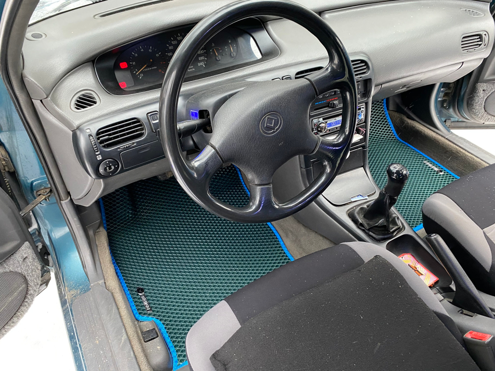 Mazda 626 4 поколение GE (08.1991 - 04.1997) лифтбек, левый руль