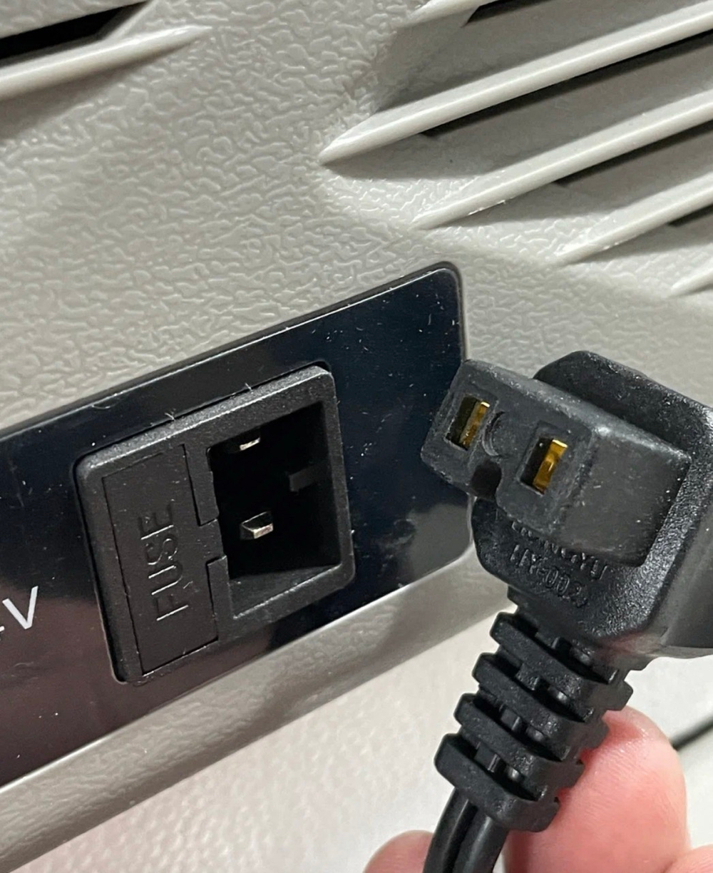 2.4 М / Медный Кабель питания для компрессорных холодильников, длина 240 см. (Alpicool, Meyvel, Libhof, Sumitachi, Ледоход), Ток-Мастер, TG (1 шт.) -