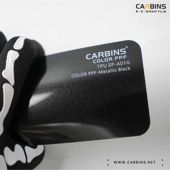 Веер образцов полиуретановой цветной пленки Carbins Color PPF