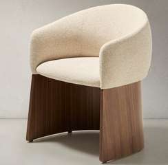 Стул Bosca из бежевого шенилла и орехового шпона