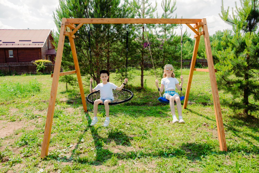 Деревянные качели с качелями гнездо 100 см