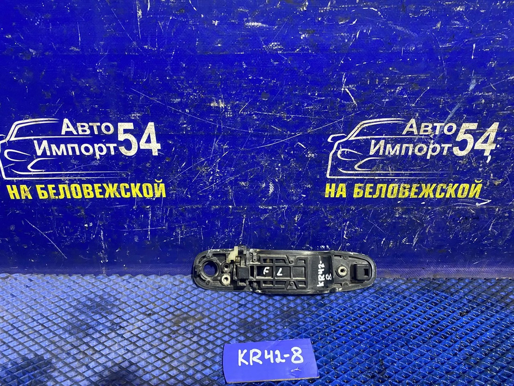 Ручка двери передней левой внешняя TOYOTA LITEACE 1999