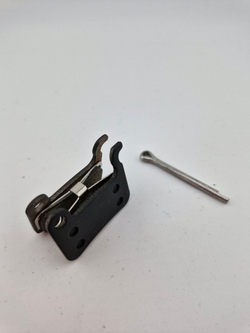 - Колодки тормозные для самоката и велосипеда