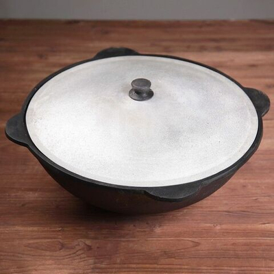 Чугунный казан с плоским дном и крышкой (объем 16 литров) (Цвет: не задано)