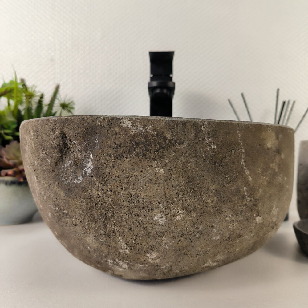 Раковина из речного камня RS-65007 34*33*15 0855