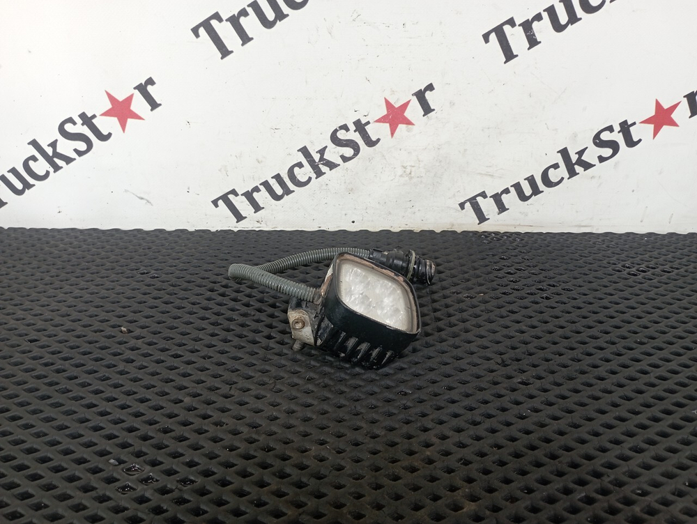 Фонарь рабочего освещения 2017г.