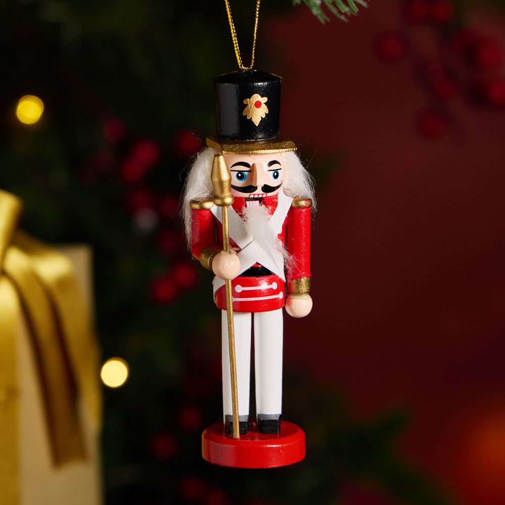 НАБОР ПОДАРОЧНЫЙ LEFARD "ЩЕЛКУНЧИК" (КРУЖКА 385 МЛ В КОМПЛЕКТЕ С ЁЛОЧНОЙ ИГРУШКОЙ)