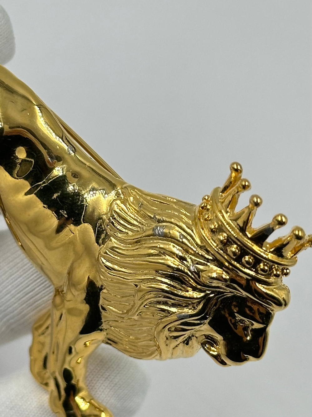 Брошь Лев Anne Klein