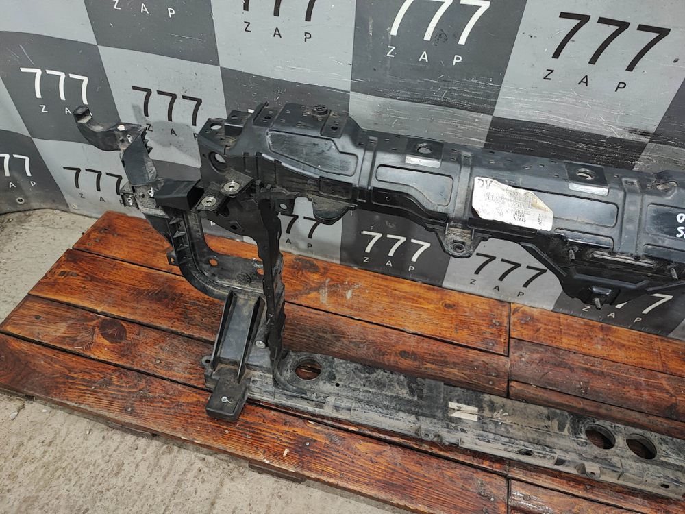 Панель передняя (телевизор) Hyundai Sonata 8 (DN8) 19-нв Б/У Оригинал 64101L1000