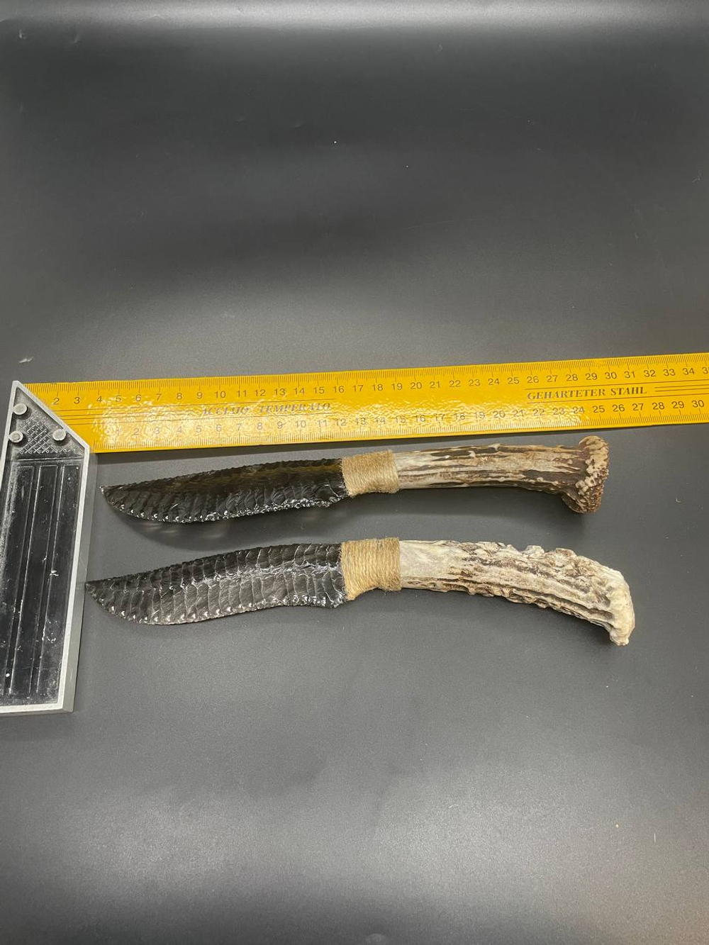 Нож обсидиановый с рукоятью из рога косули 24 см