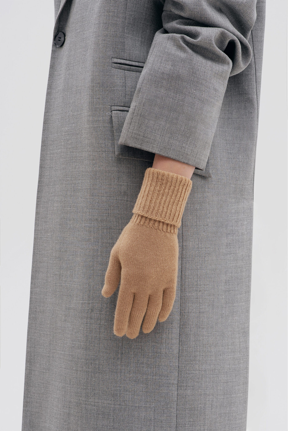 Перчатки с отворотом