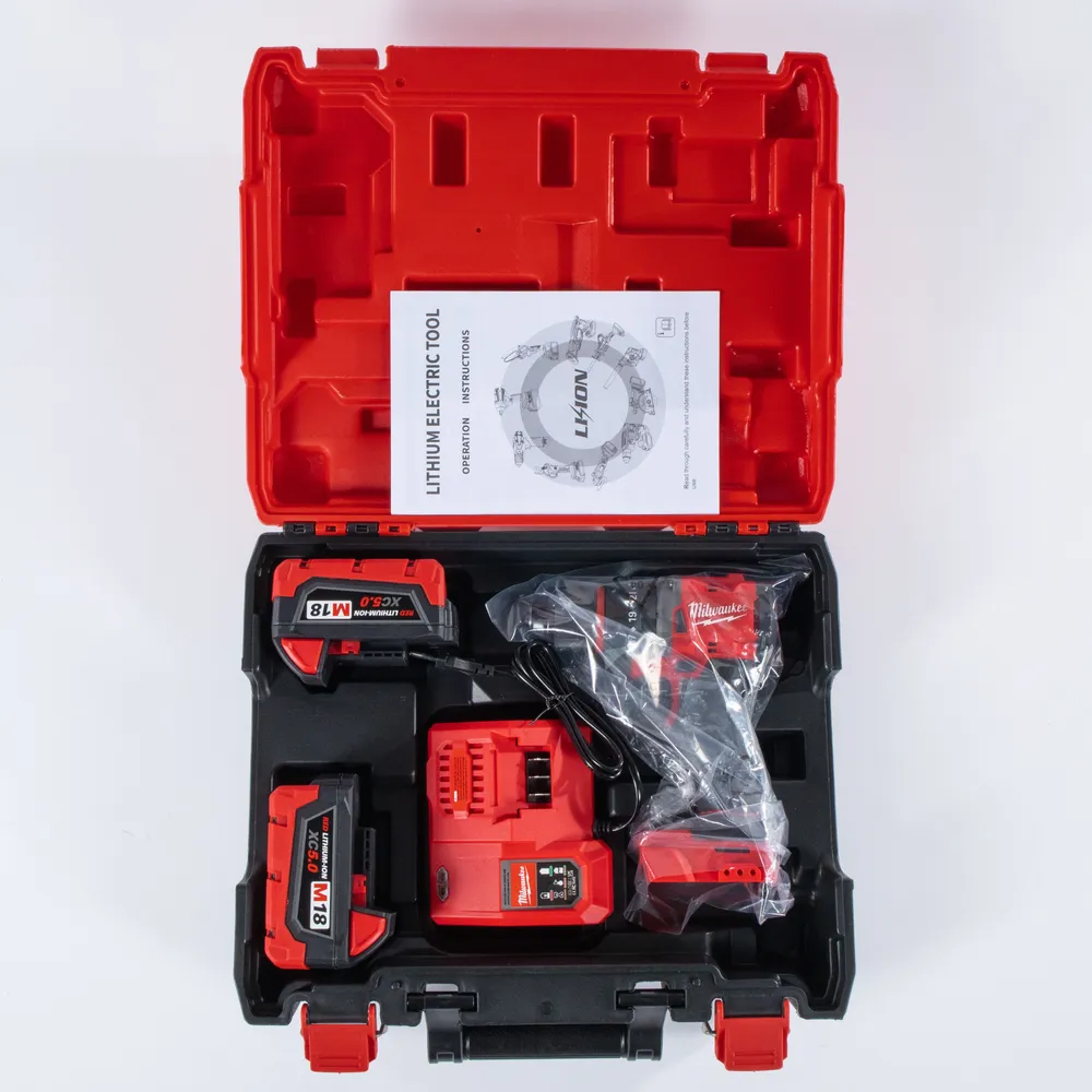 Milwaukee Шуруповерт, 18 В, 65 Нм, 2 АКБ