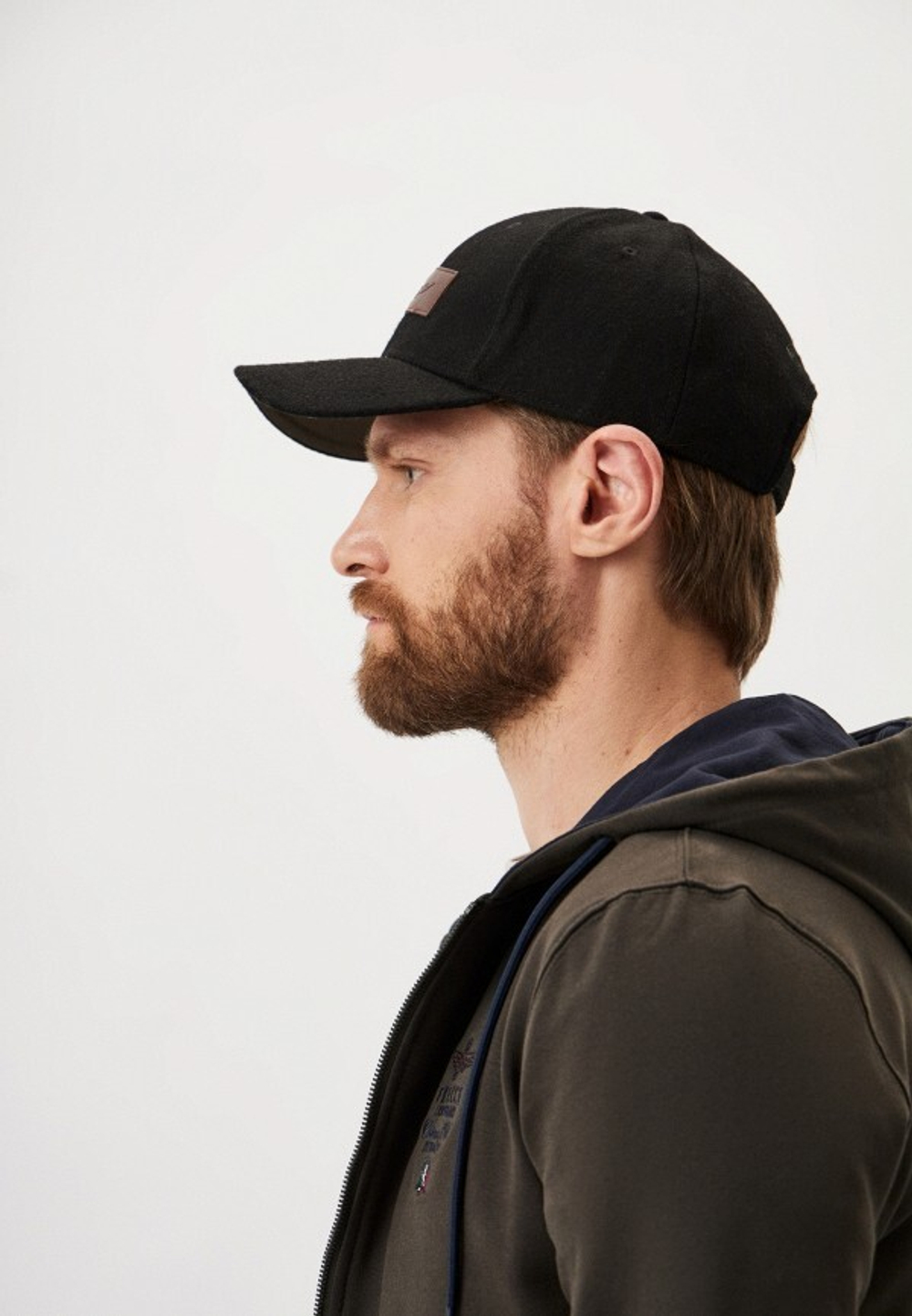 Кепка AERONAUTICA 1147 черный нашивка лого