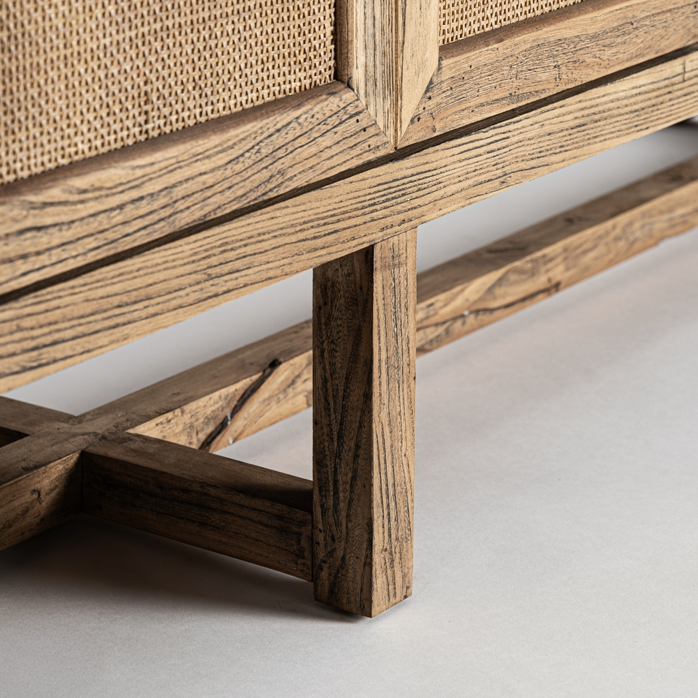 Сервант Byremo