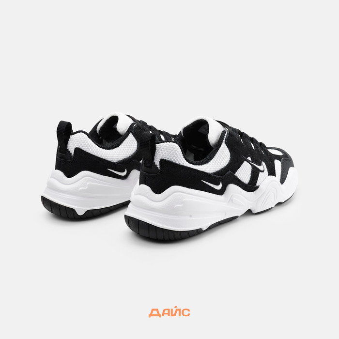 Кроссовки Nike Tech Hera 