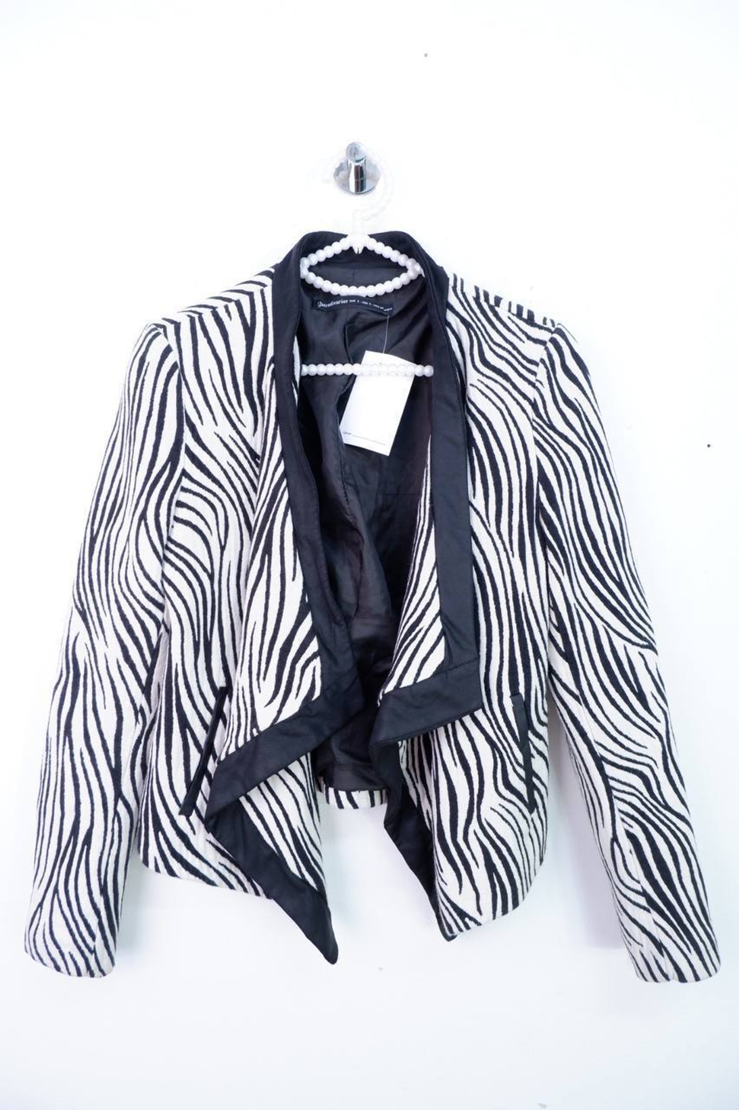 60 новинок четверга: Uniqlo, Asos, Conso, Maison Jules, Cropp, Zara, Colin’s и другие бренды