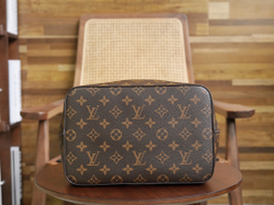 Louis Vuitton NeoNoe MM